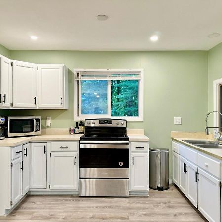 Cayuga Lake Cottage With Private Lake Access Washingtonville Exteriör bild