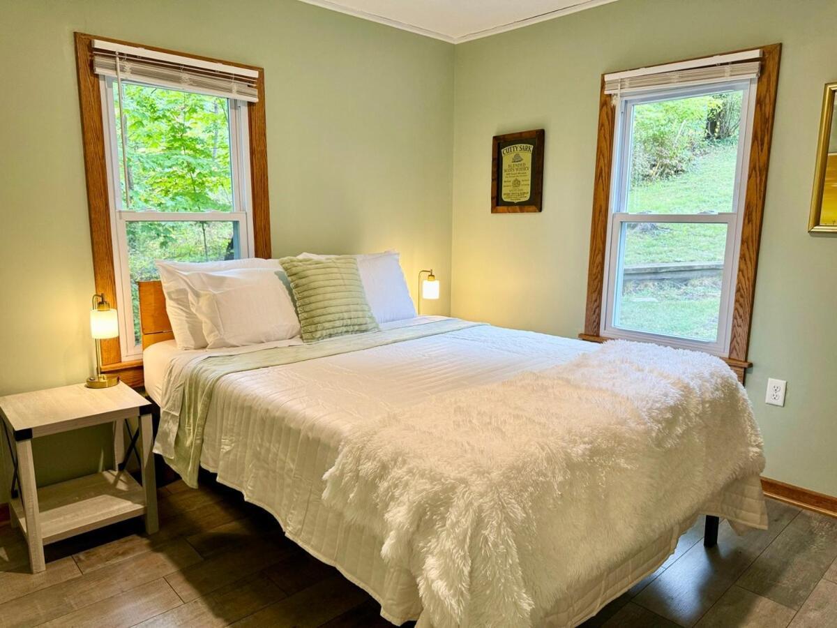 Cayuga Lake Cottage With Private Lake Access Washingtonville Exteriör bild
